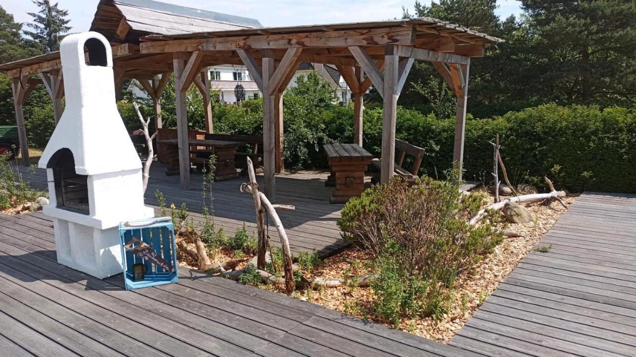 Ferienwohnung Naturparadies Gnitz Lutow エクステリア 写真